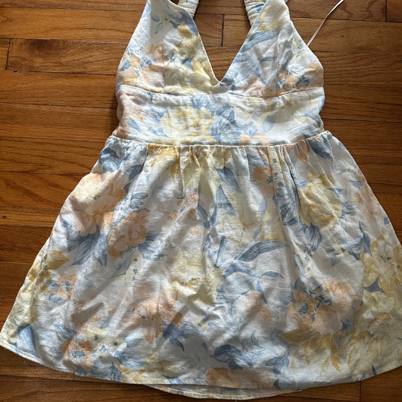 Floral Sleeveless Dress - Yellow and White - Picture 4 of 8